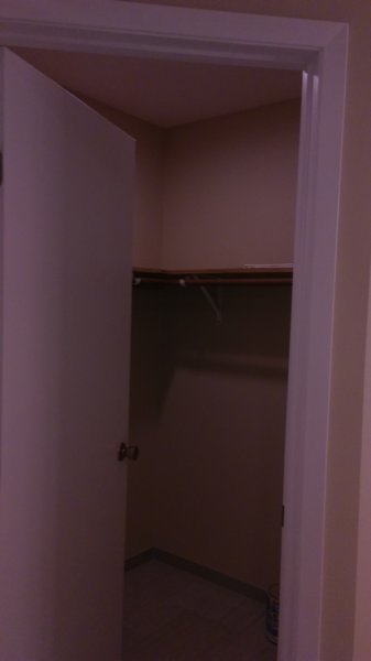 closet3.jpg